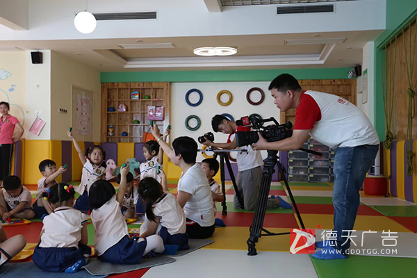 常德市德天廣告有限公司,品牌設(shè)計,活動策劃,影視攝制,廣告設(shè)備租賃,媒體廣告推廣,